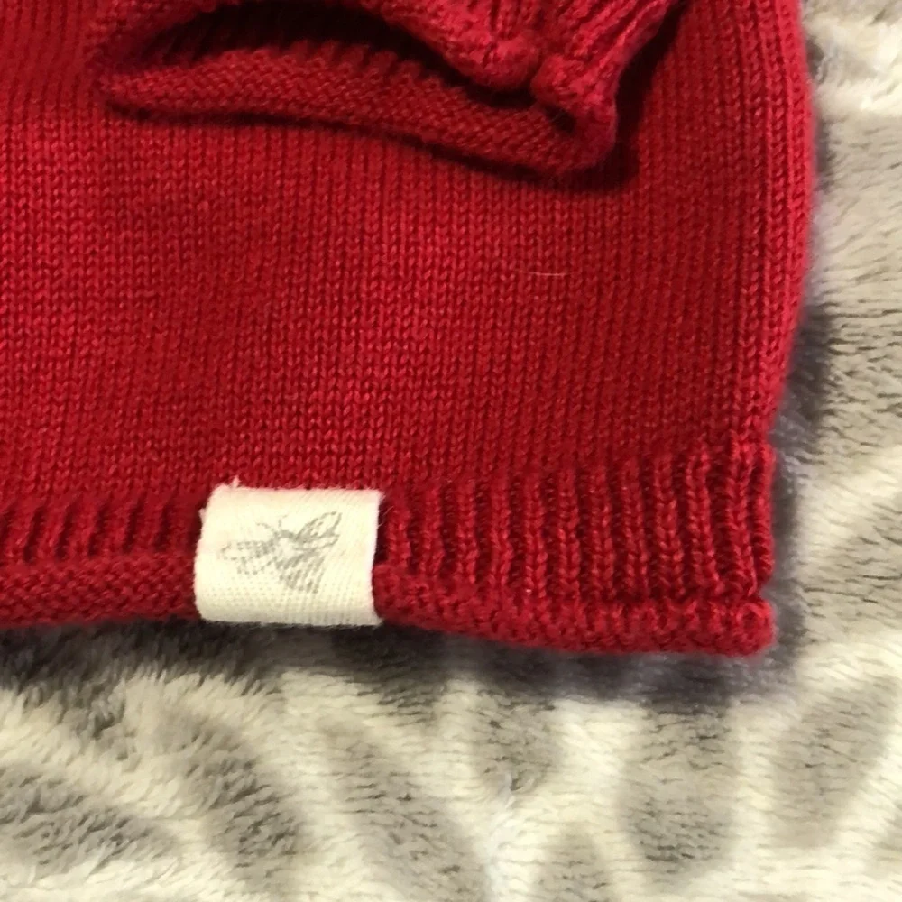 Burt’s Bees baby 6-9 months red sweater and long sleeve onesie